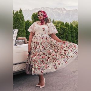 JessaKae Florence Dress Size L New with Tags. Beautiful floral dress